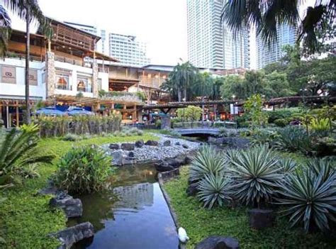 THE 10 CLOSEST Hotels to Greenbelt Mall, Makati .